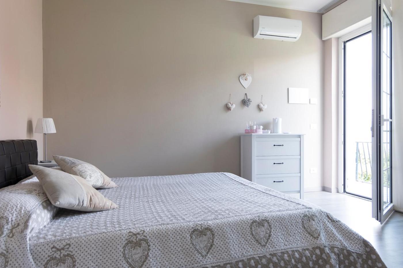 Bed And Breakfast Da Beatrice 西尔米奥奈 外观 照片